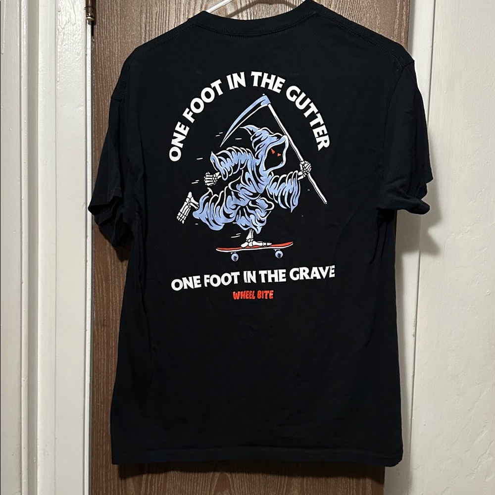 Wheel Bite - Black T-Shirt - Men”s - LARGE